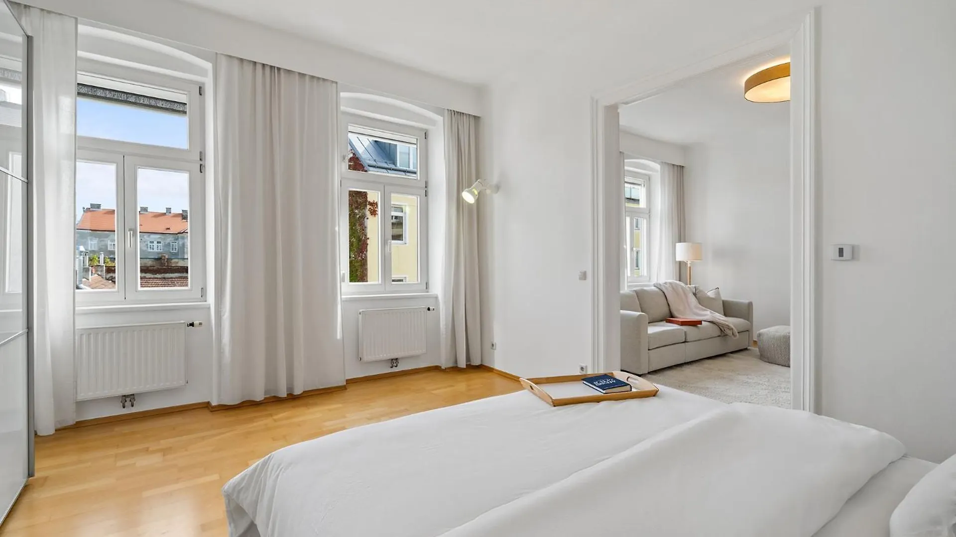 Nur 15 Minuten Ins Zentrum - Neu Renoviert Und Ruhig Gelegen Vienna Apartment